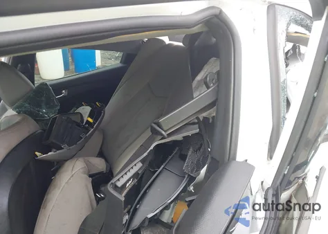 2013 Hyundai Veloster Base W/Gray from USA, damaged, VIN KMHTC6AD0DU155604